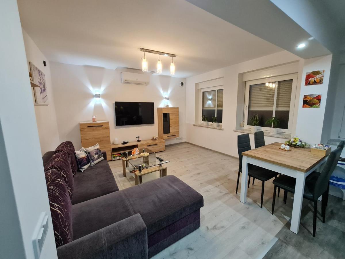 Apartament Ada Lejlighed Glogowek Eksteriør billede